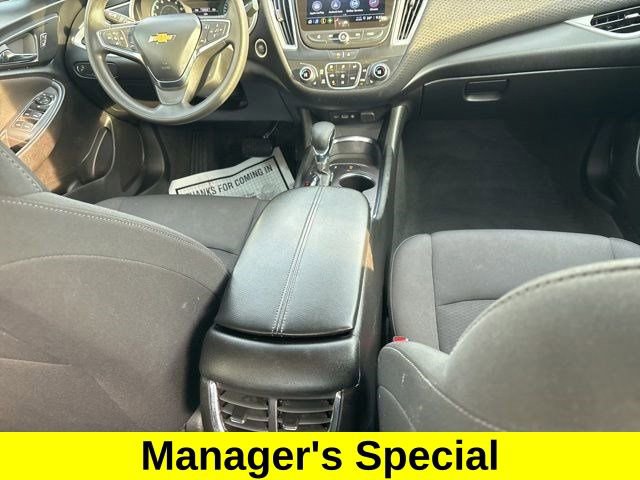 Used 2024 Chevrolet Malibu LT FWD image 38