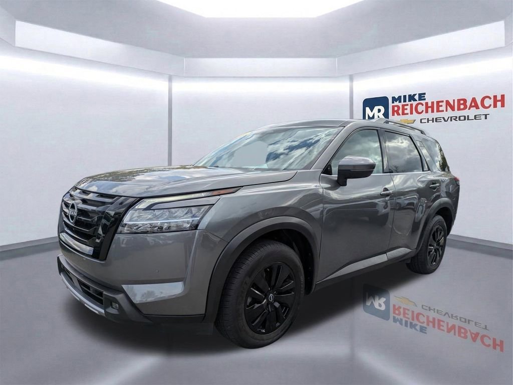 Used 2023 Nissan Pathfinder SL image 8