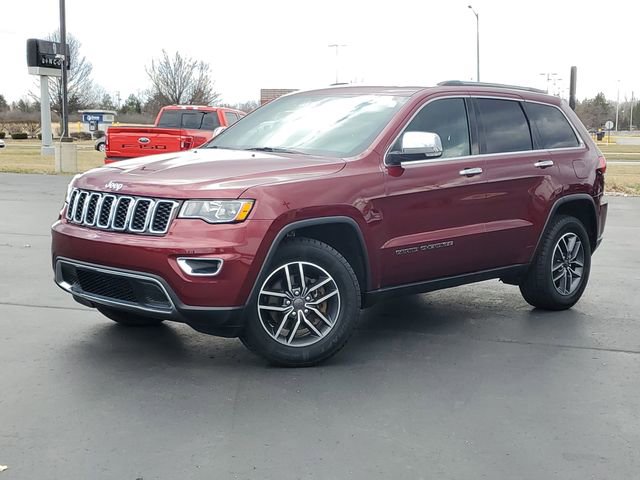 Used 2019 Jeep Grand Cherokee Limited w/ Trailer Tow Group IV image 38