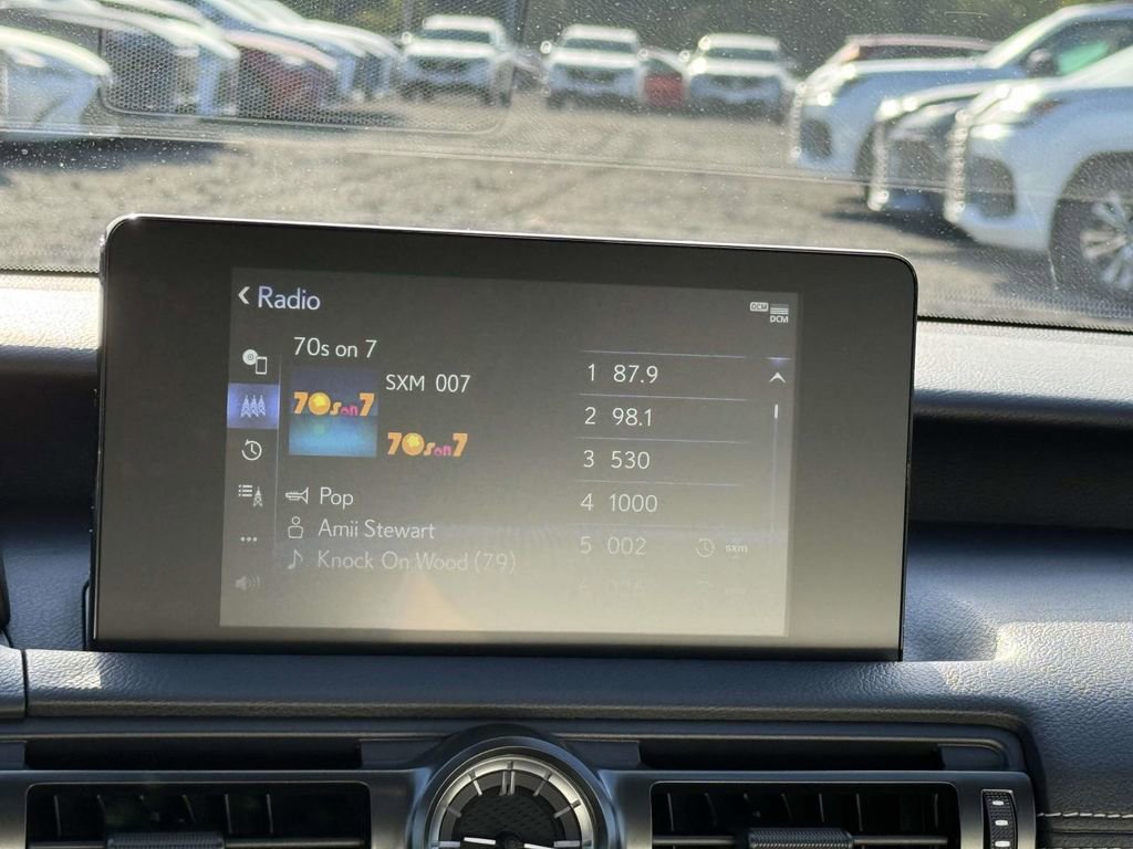 Used 2025 Lexus IS 350 F Sport image 10