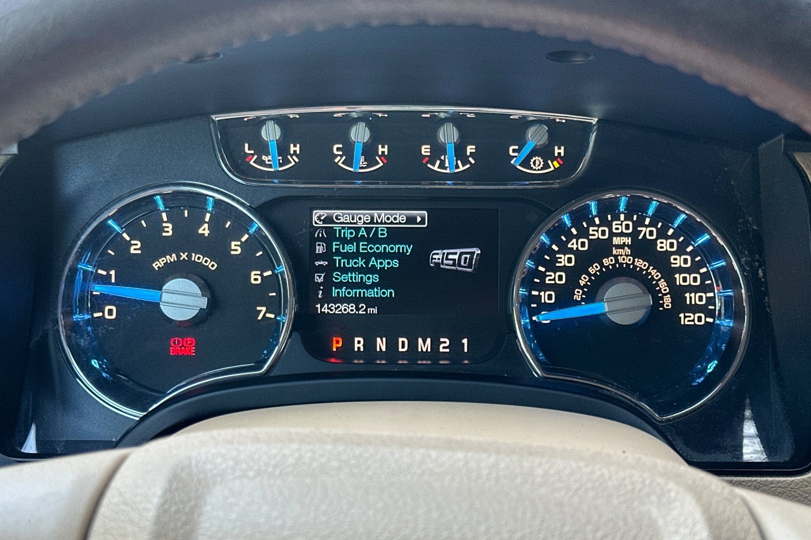 Used 2014 Ford F150 King Ranch w/ King Ranch Luxury Package AWD/4WD image 30