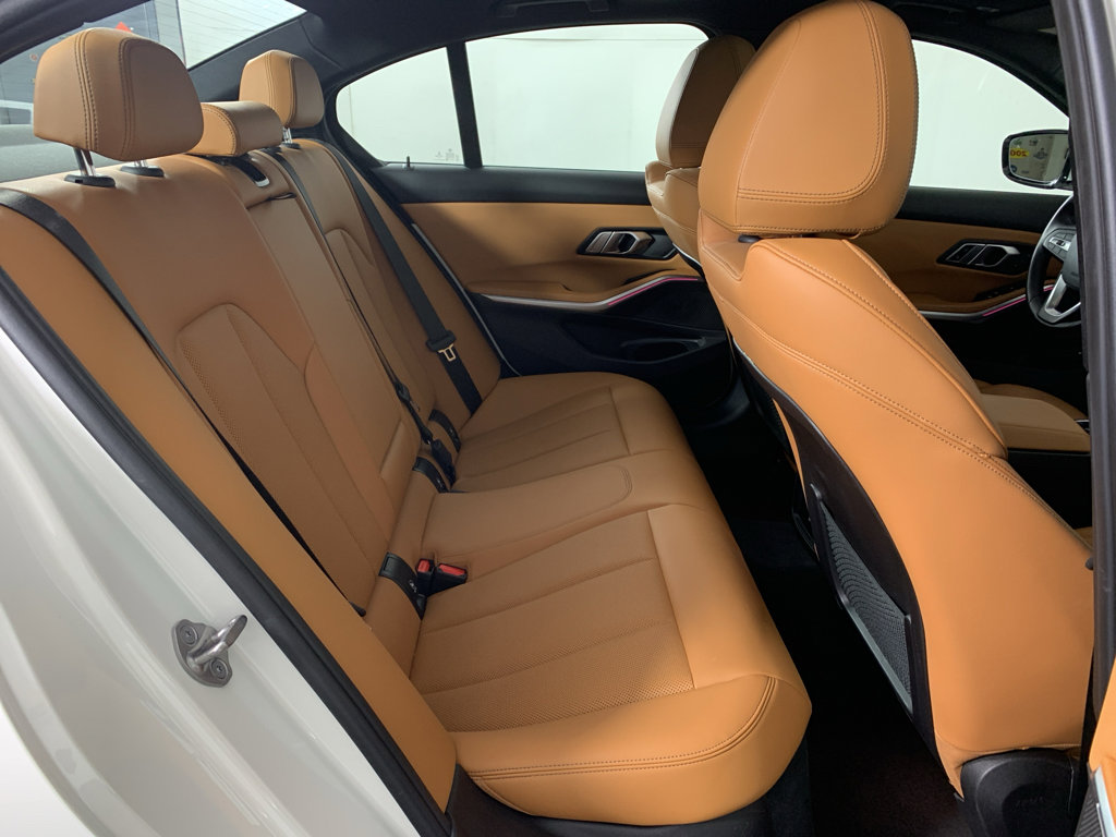 Used 2023 BMW 330e xDrive w/ Driving Assistance Package image 39