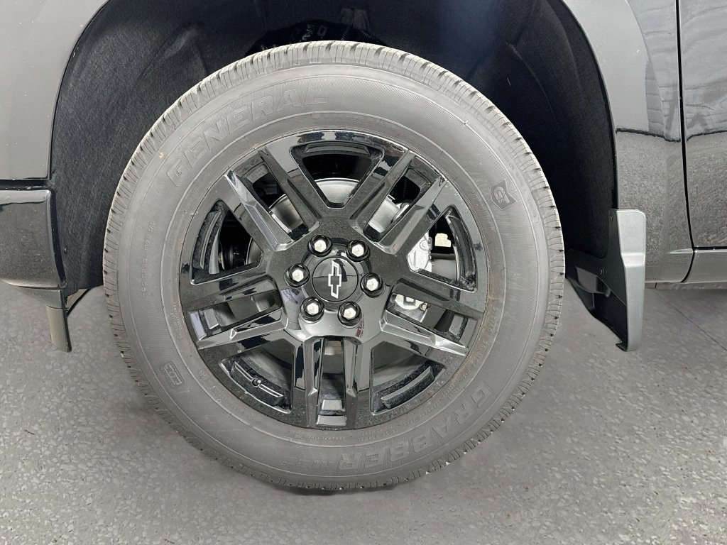 New 2026 Chevrolet Silverado 1500 Custom RWD image 31