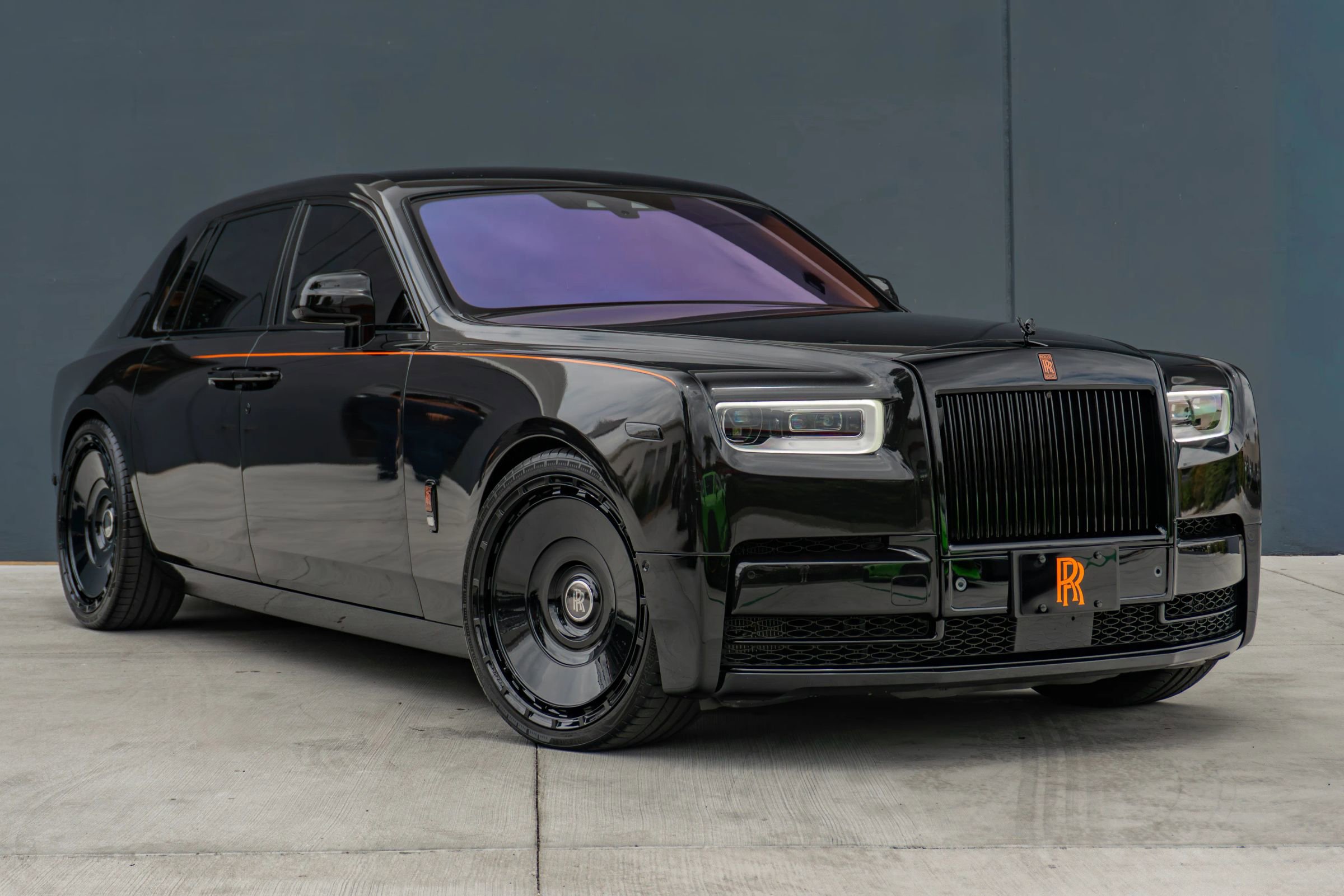 Used 2018 Rolls-Royce Phantom Sedan RWD image 5