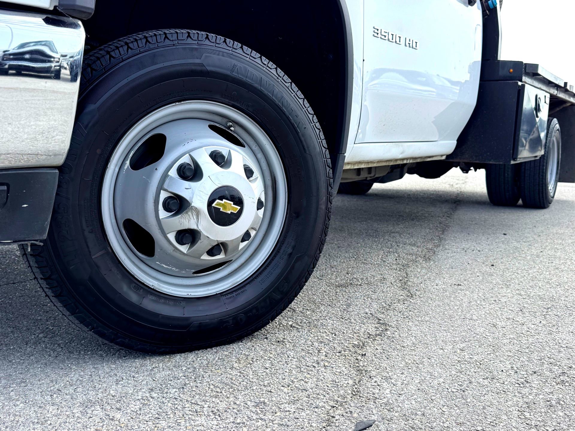 Used 2021 Chevrolet Silverado 3500 W/T w/ WT Convenience Package AWD/4WD image 2