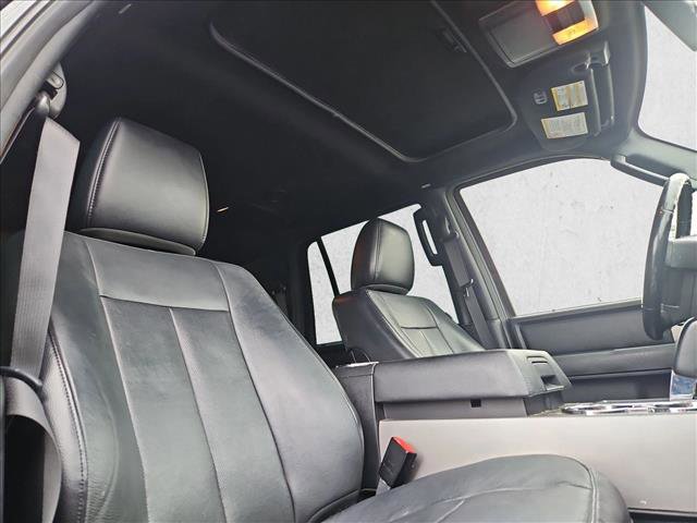 Used 2017 Ford Expedition Limited w/ Equipment Group 301A image 18