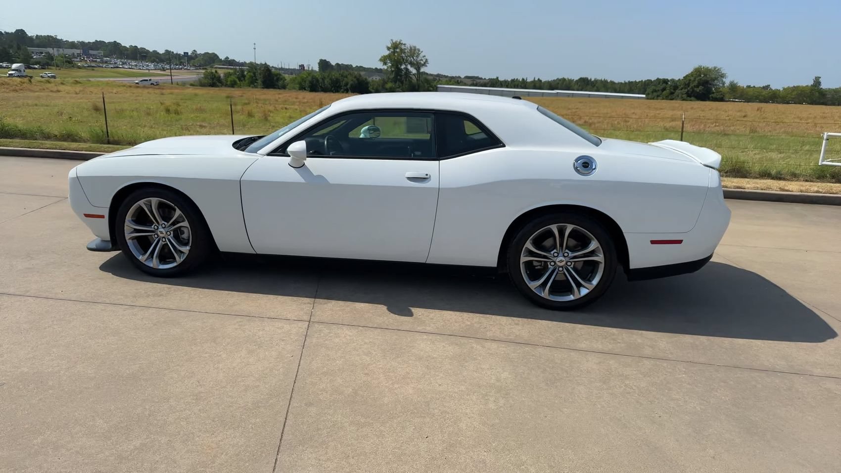 Used 2021 Dodge Challenger R/T RWD image 6