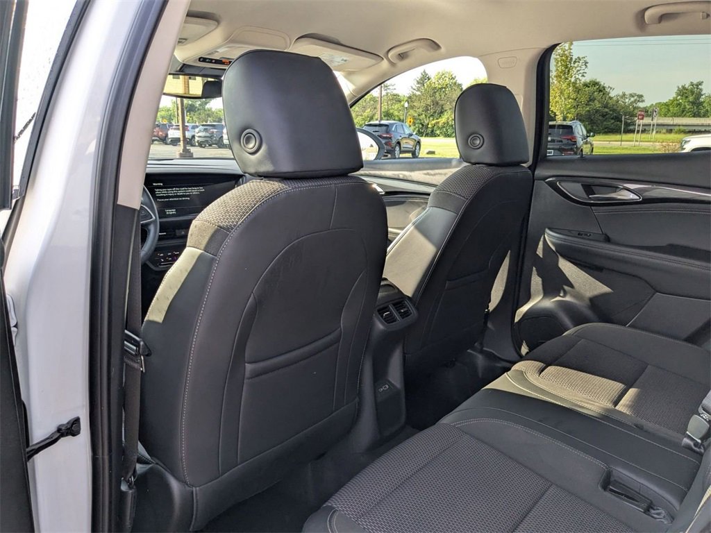 Used 2023 Buick Envision Preferred image 27