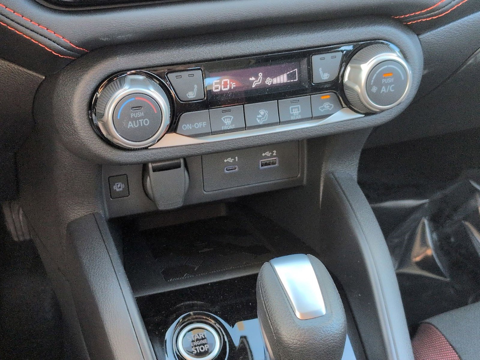New 2025 Nissan Versa SR w/ Trunk Package image 19