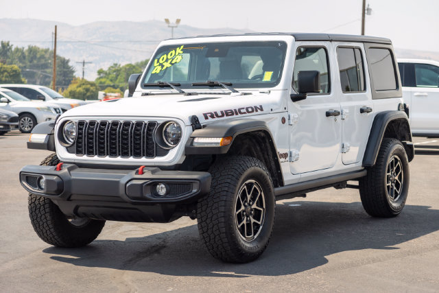 Used 2024 Jeep Wrangler Unlimited Rubicon AWD/4WD image 44