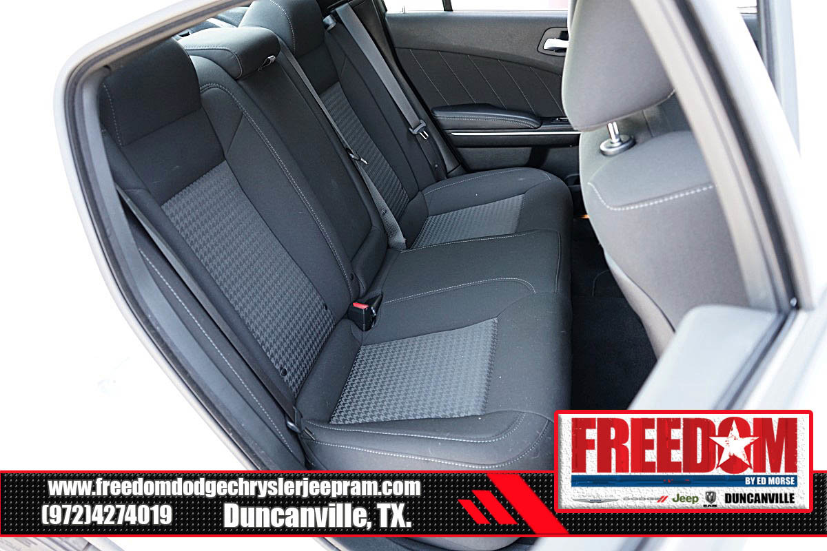 New 2023 Dodge Charger Scat Pack w/ Harman/Kardon Audio Group image 16