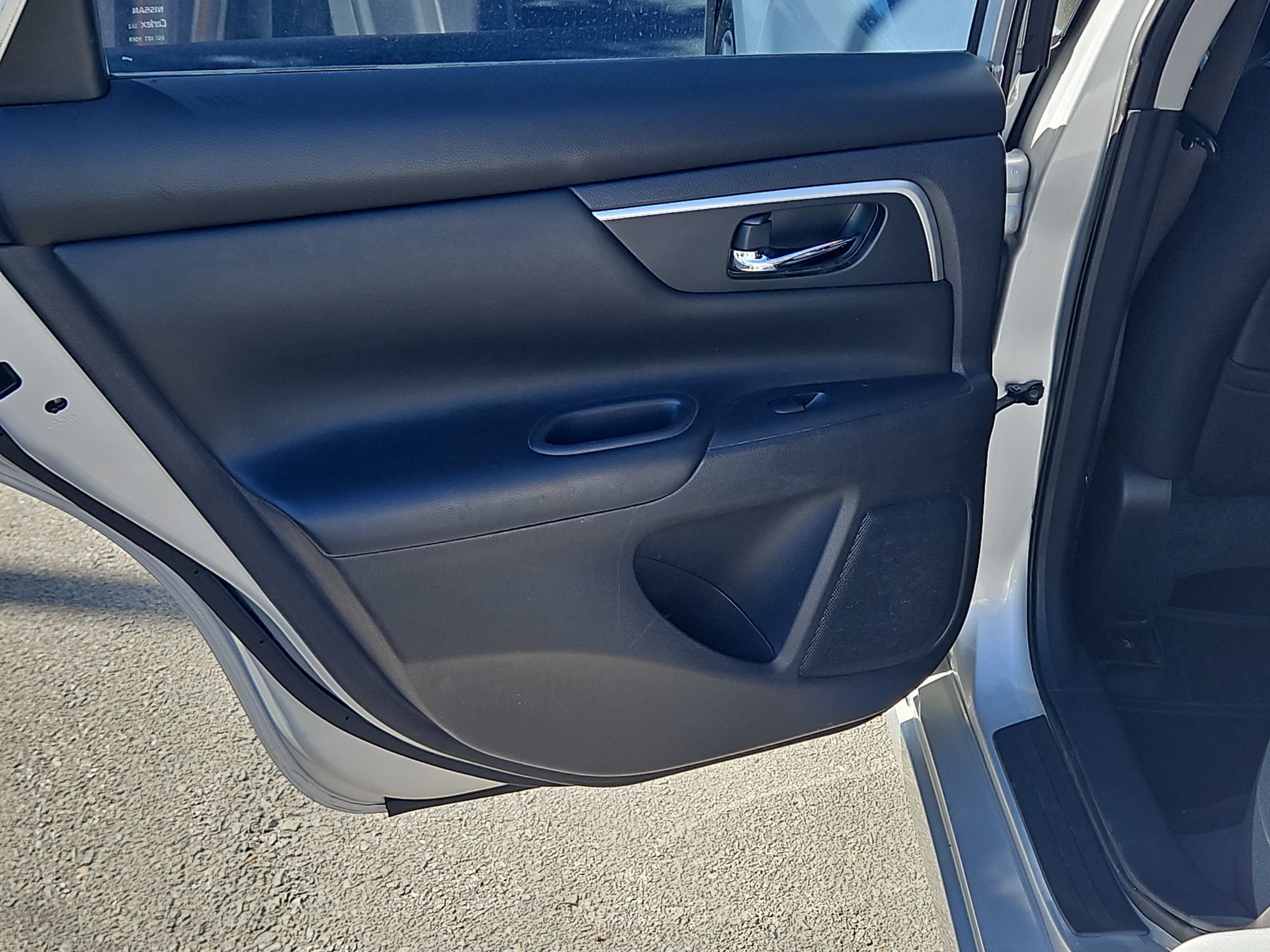 Used 2017 Nissan Altima 2.5 SV FWD image 32