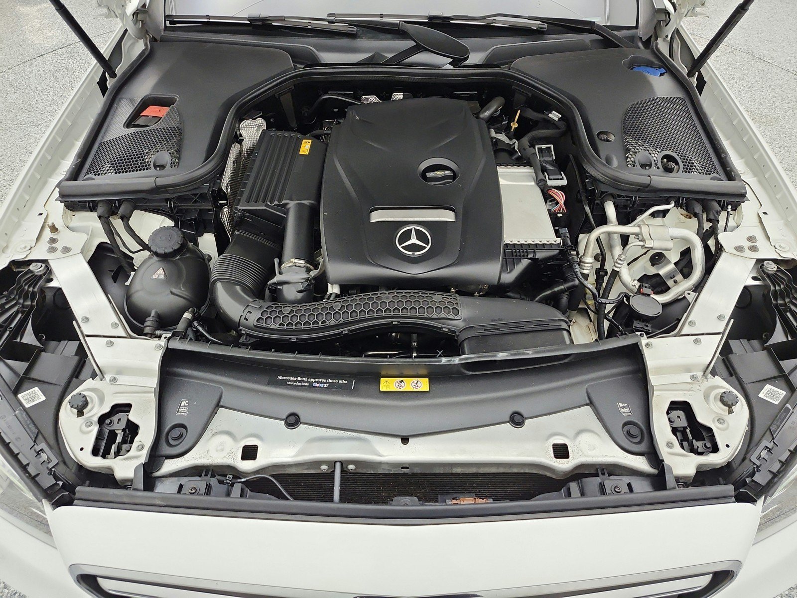 Used 2019 Mercedes-Benz E 300 image 16