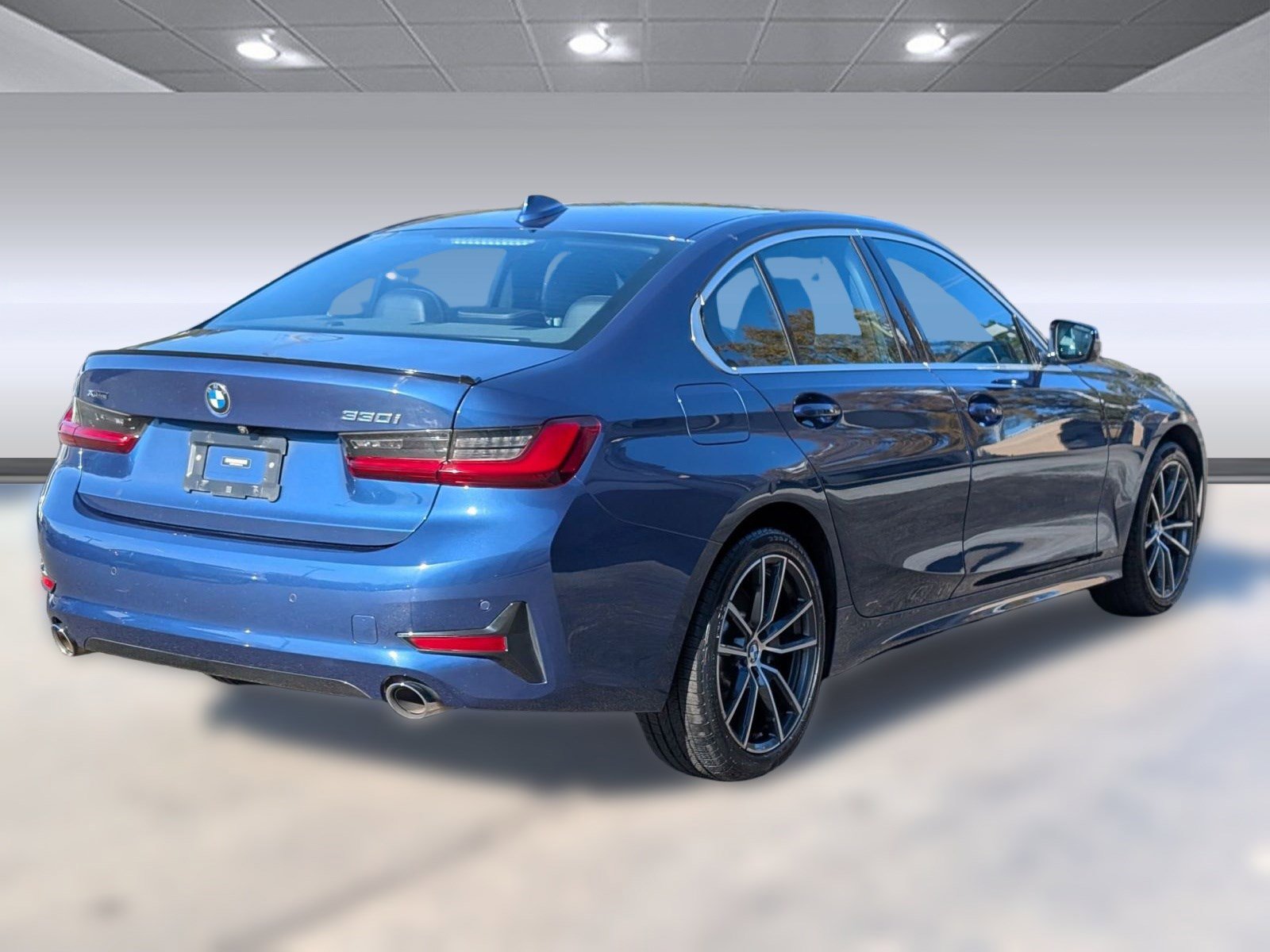 Used 2022 BMW 330i xDrive Sedan image 8