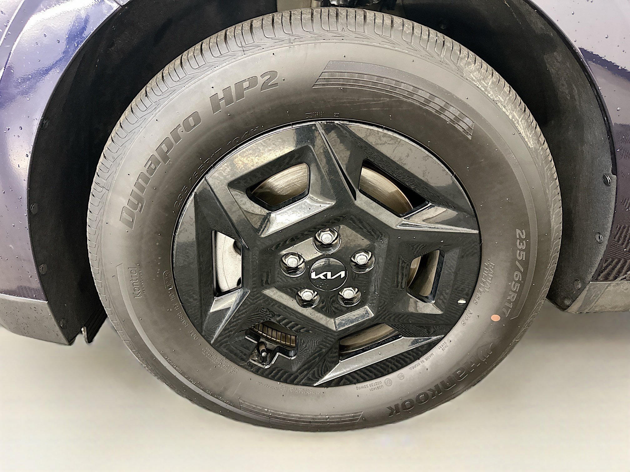 Used 2026 Kia Carnival FWD image 36