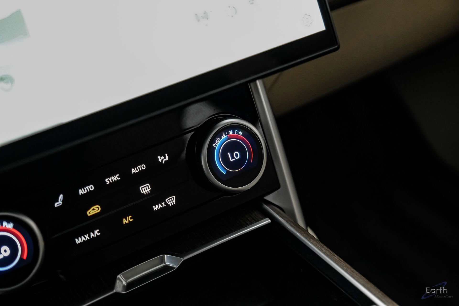 Used 2023 Land Rover Range Rover SE image 62