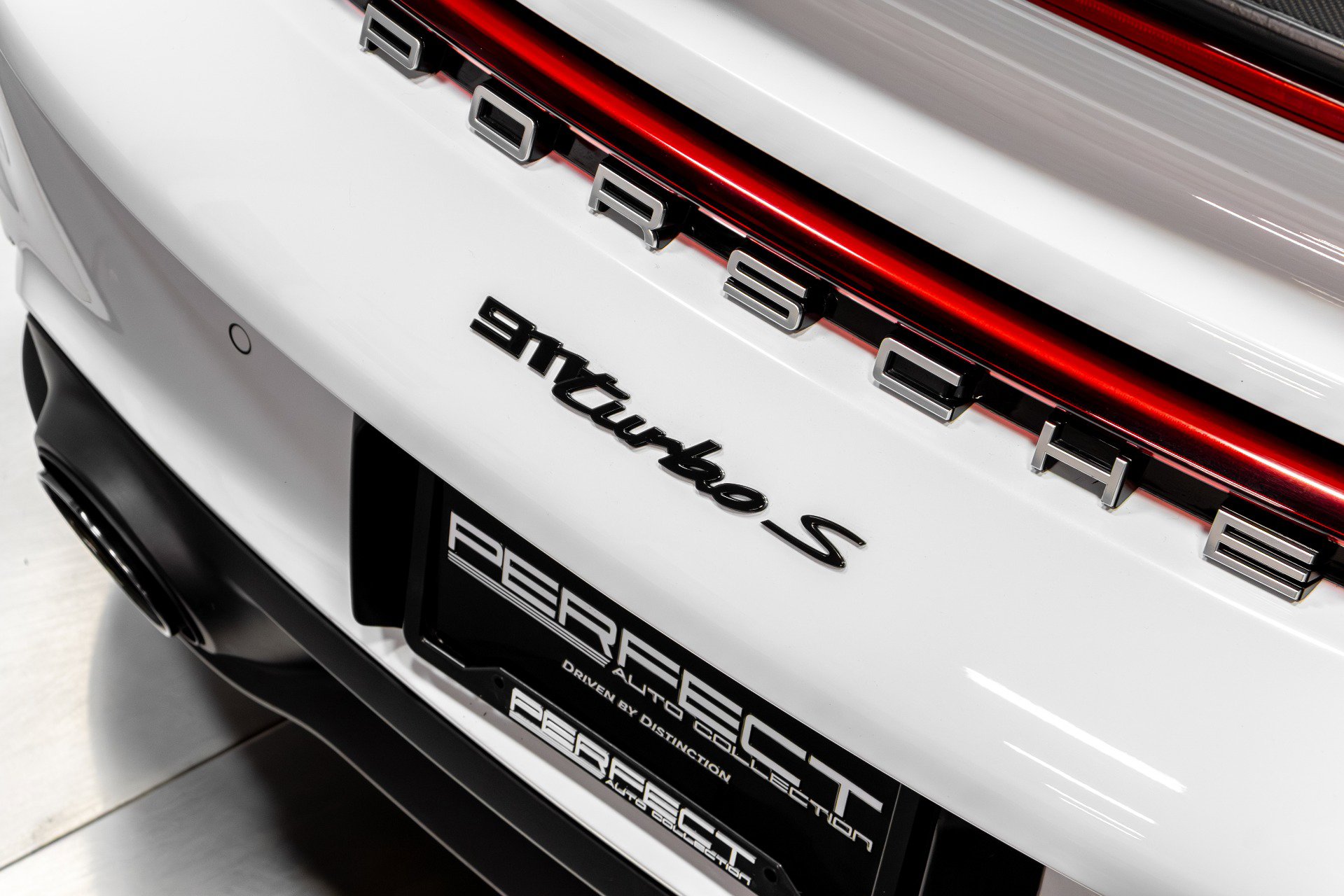 Used 2021 Porsche 911 Turbo S image 49