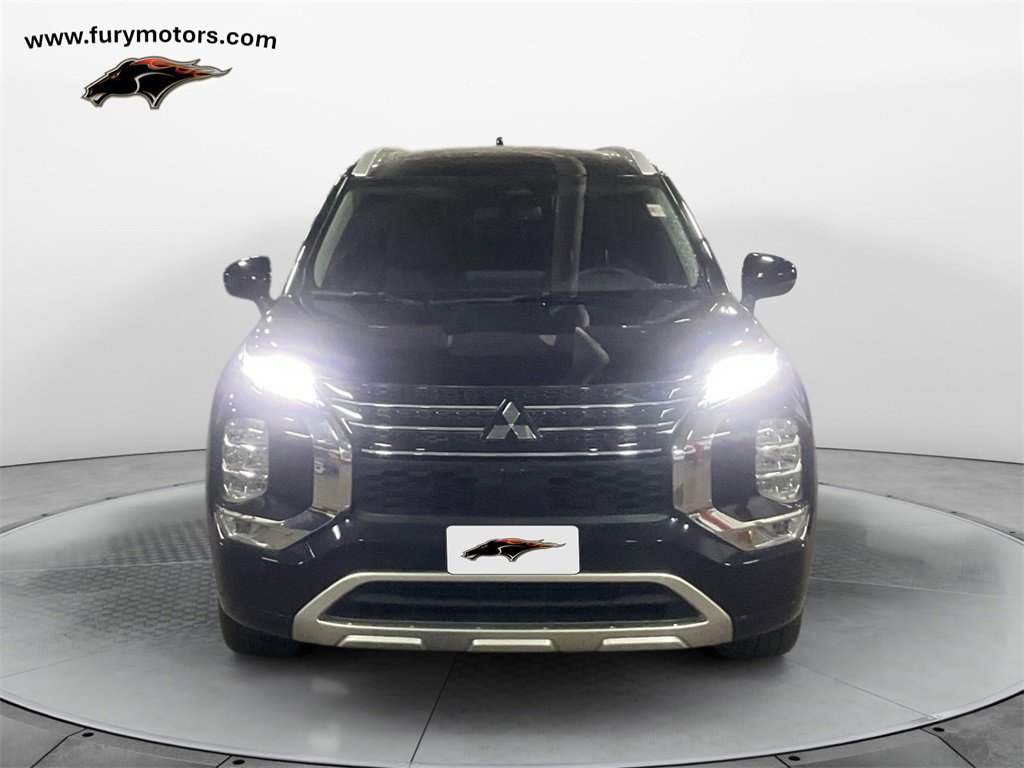 Used 2023 Mitsubishi Outlander SEL image 8