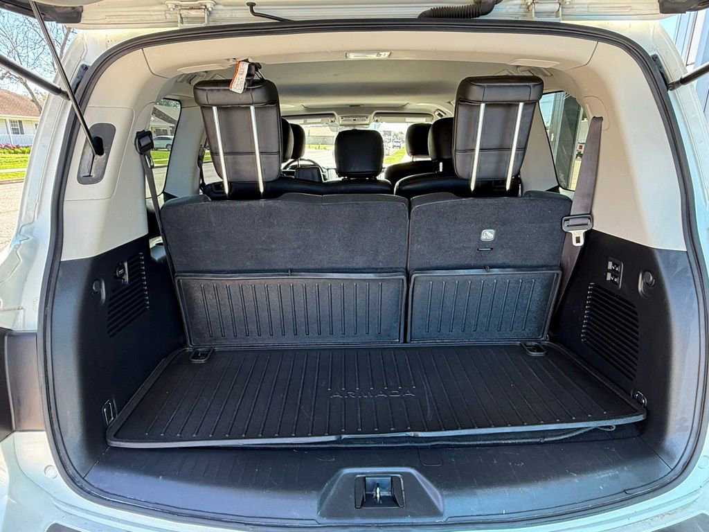 Used 2020 Nissan Armada SL w/ Premium Package image 27