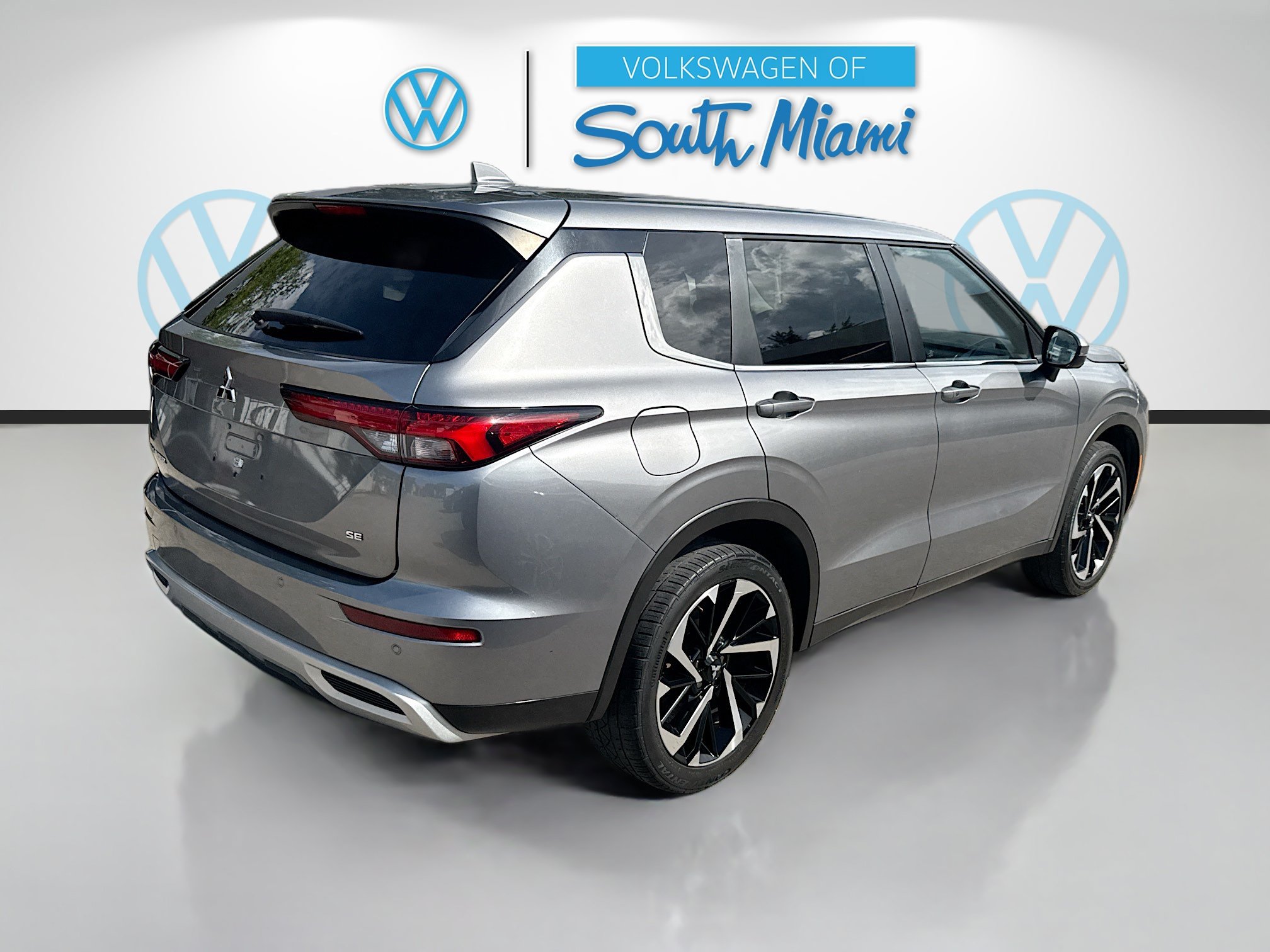 Used 2022 Mitsubishi Outlander SEL Black Edition FWD image 7
