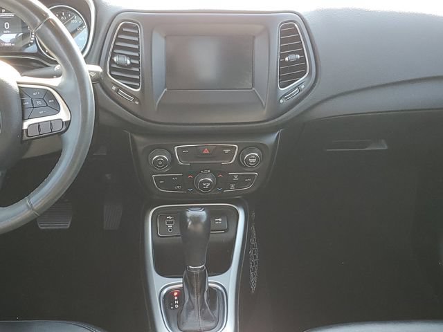Used 2021 Jeep Compass Latitude FWD image 23