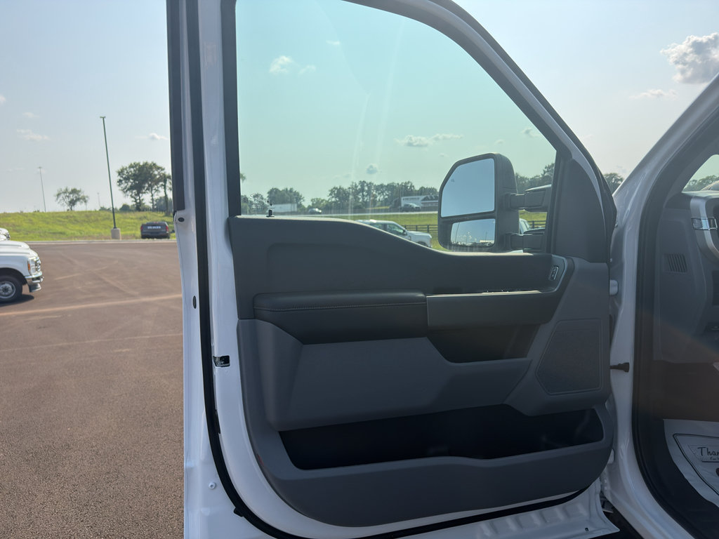 New 2026 Ford F250 XLT AWD/4WD image 9