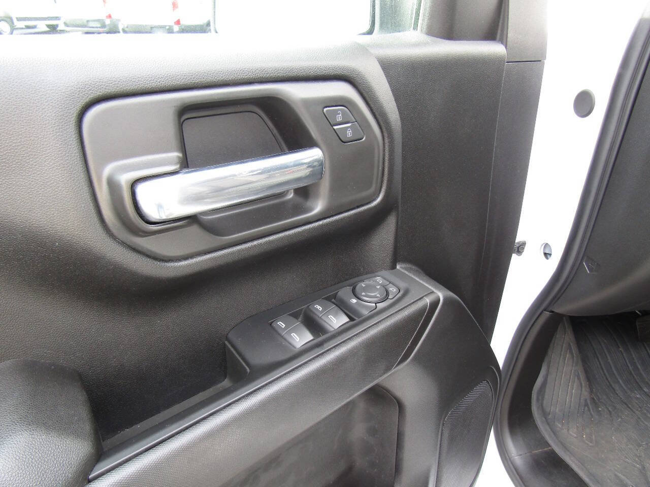 Used 2024 GMC Sierra 1500 Pro w/ Graphite Edition AWD/4WD image 21