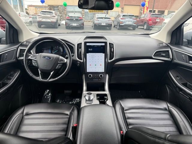 Used 2023 Ford Edge SEL image 14