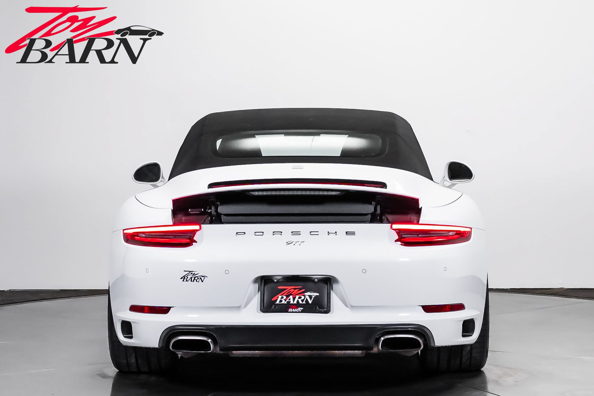 Used 2017 Porsche 911 Carrera RWD image 12