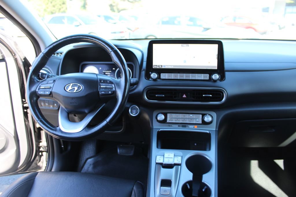 Used 2023 Hyundai Kona Limited image 19