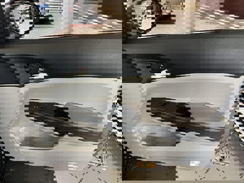 Used 2012 Honda Accord LX image 22