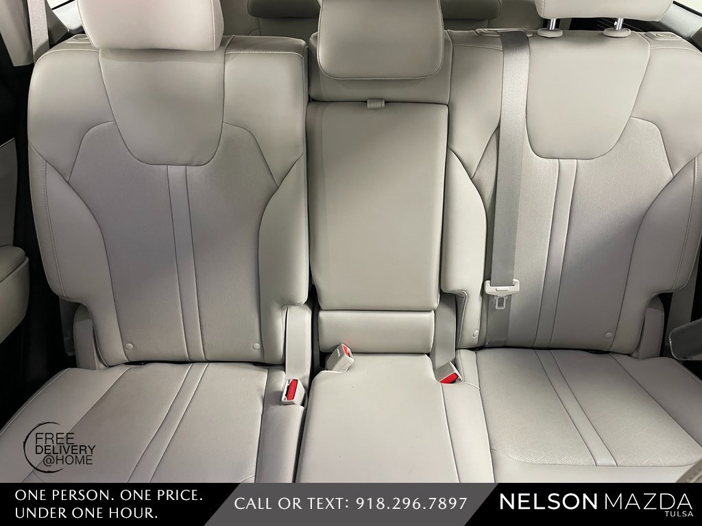 Used 2022 Kia Sorento S w/ Panoramic Sunroof Package image 36