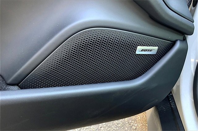 New 2025 Porsche Taycan image 32