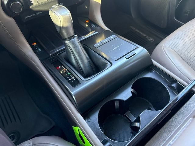 Used 2022 Lexus GX 460 Luxury w/ Accessory Package AWD/4WD image 31
