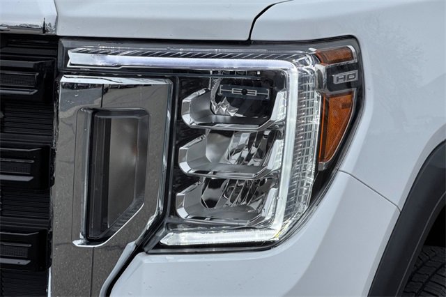 Used 2021 GMC Sierra 3500 4x4 Crew Cab w/ Gooseneck/5TH Wheel Package image 49