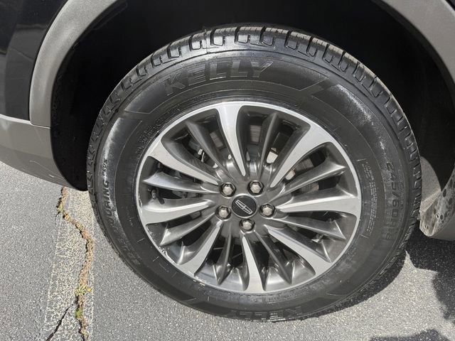 Used 2022 Lincoln Nautilus AWD w/ Premium Package image 33