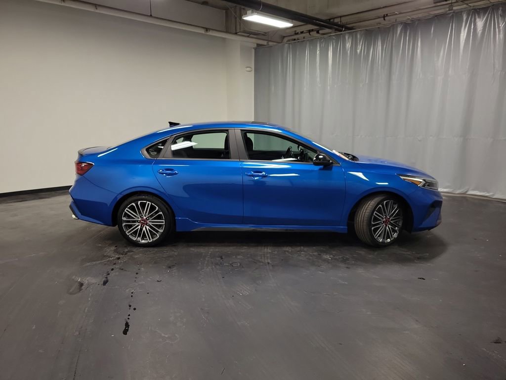Used 2022 Kia Forte GT w/ GT2 Package image 9