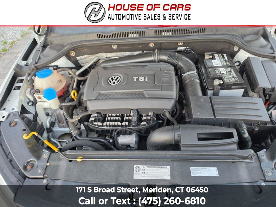 Used 2016 Volkswagen Jetta Sport FWD image 34