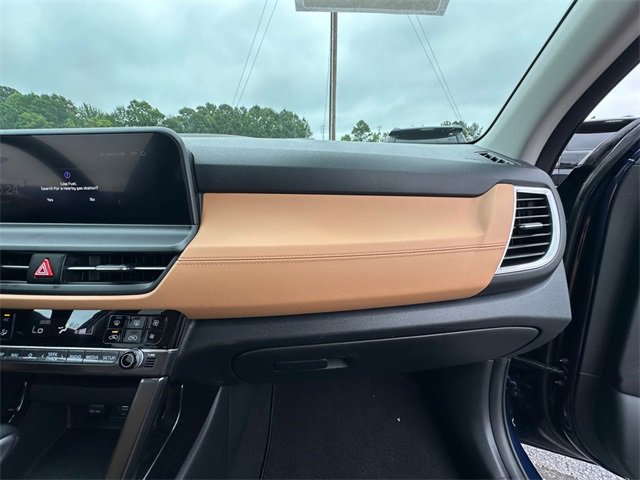 Used 2024 Kia Seltos EX image 16