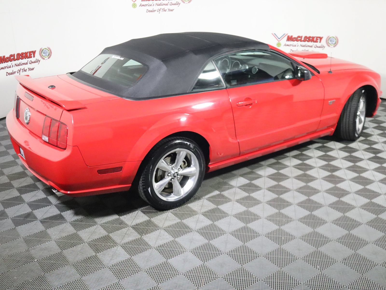 Used 2008 Ford Mustang GT RWD image 13