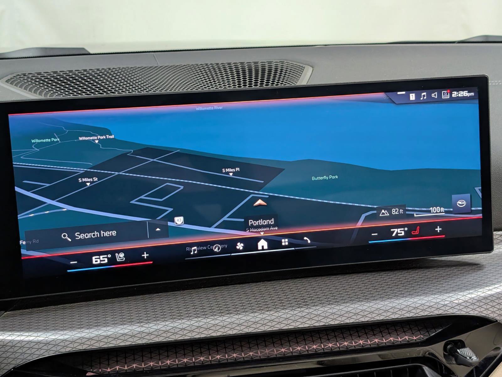 Used 2025 BMW 440i xDrive Convertible w/ Premium Package AWD/4WD image 42