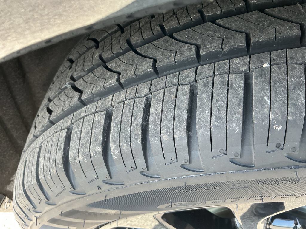 Certified 2020 Dodge Durango R/T w/ Technology Group AWD/4WD image 33