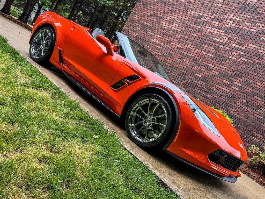 Used 2019 Chevrolet Corvette Grand Sport RWD image 31