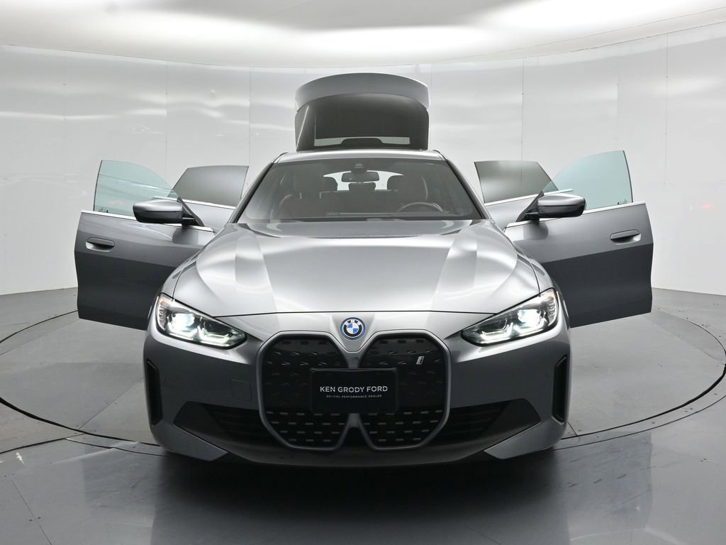 Used 2023 BMW i4 eDrive40 RWD image 30