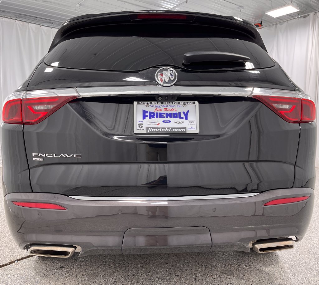 Used 2023 Buick Enclave Essence AWD/4WD image 10