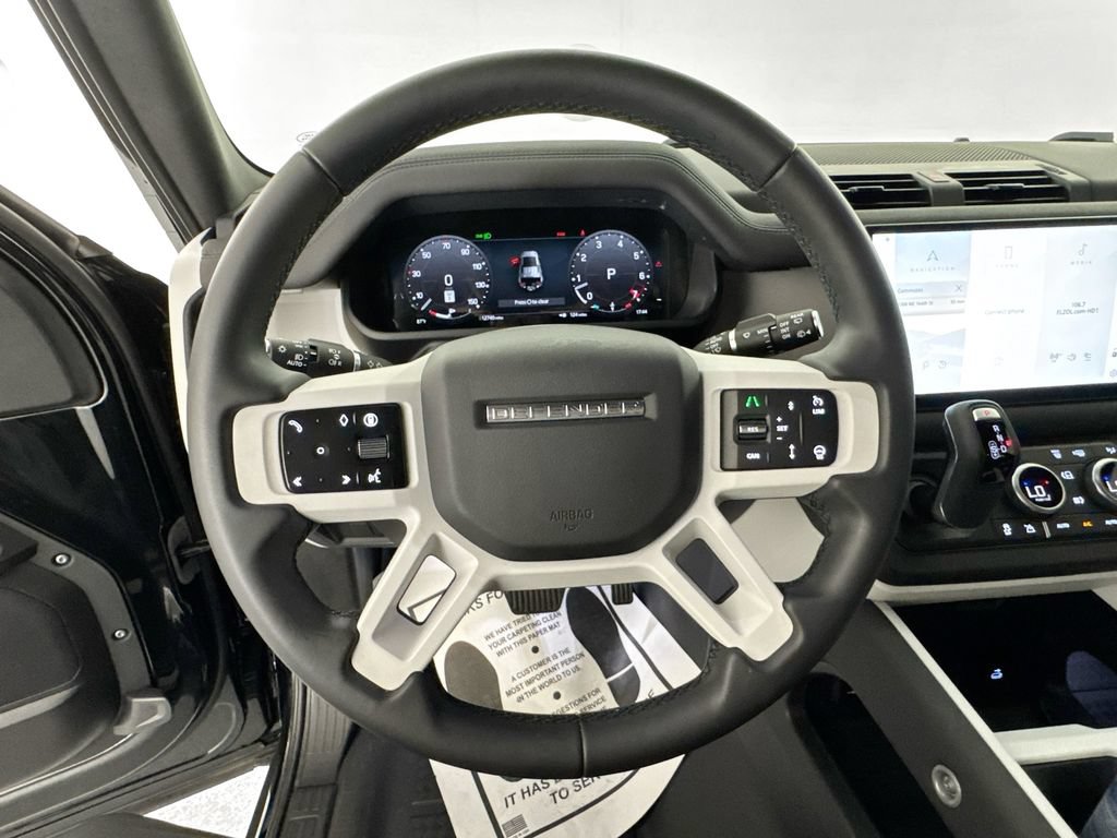 Certified 2025 Land Rover Defender 110 S AWD/4WD image 11