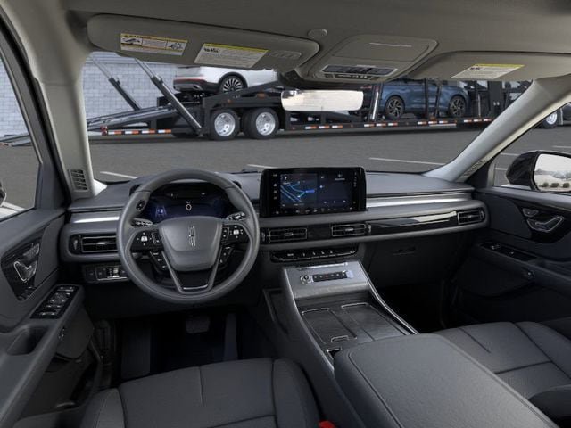New 2026 Lincoln Aviator AWD w/ Jet Appearance Package image 38