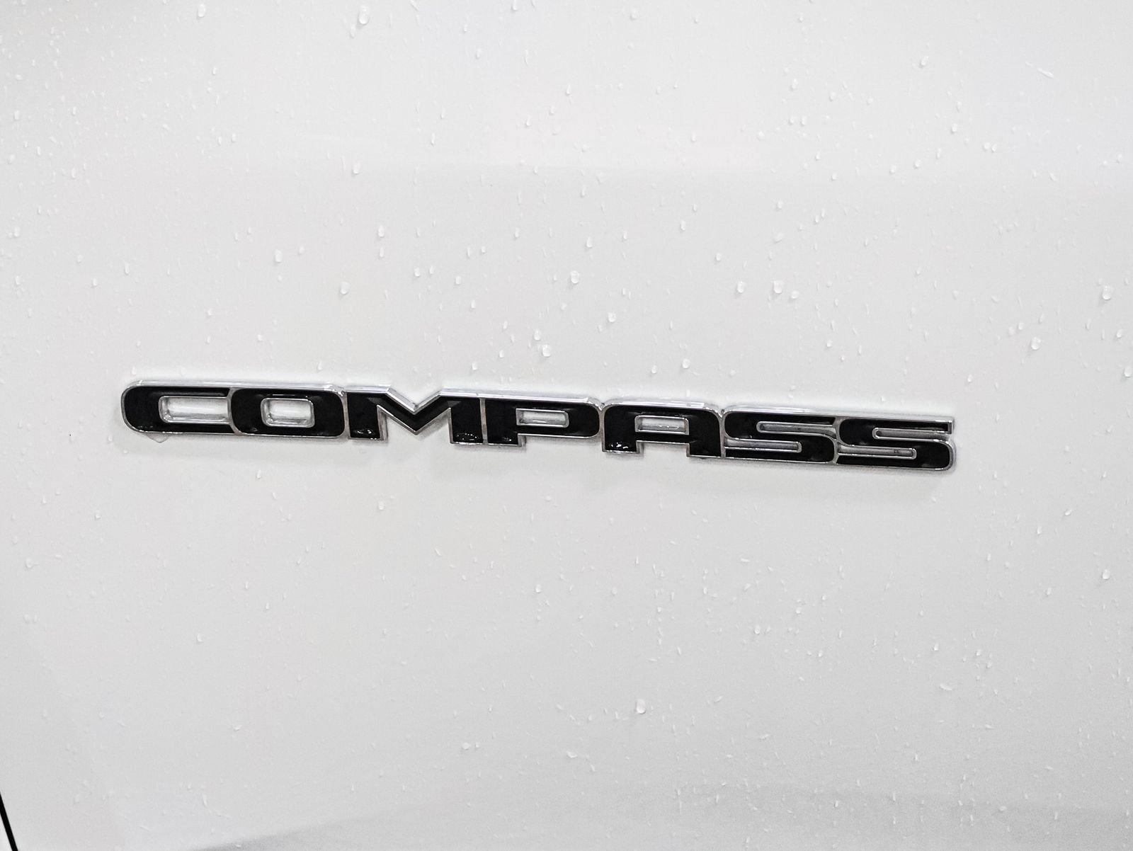 Used 2024 Jeep Compass Latitude AWD/4WD image 20