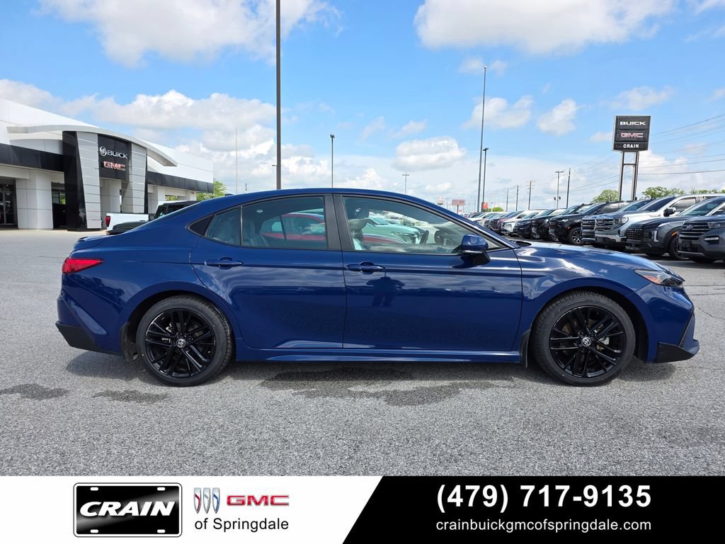 Used 2025 Toyota Camry SE FWD image 8