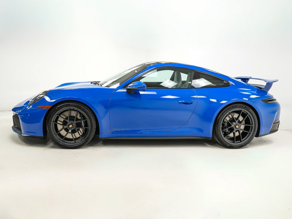 New 2026 Porsche 911 Carrera GTS RWD image 2